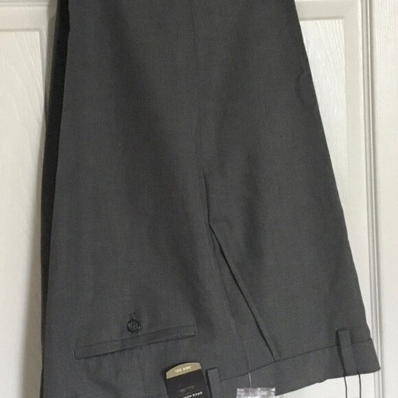 NWT Greg Norman for Tasso Elba Mens Grey Golf Pants Five Iron Flat Front 36x32 - Picture 4 of 4
